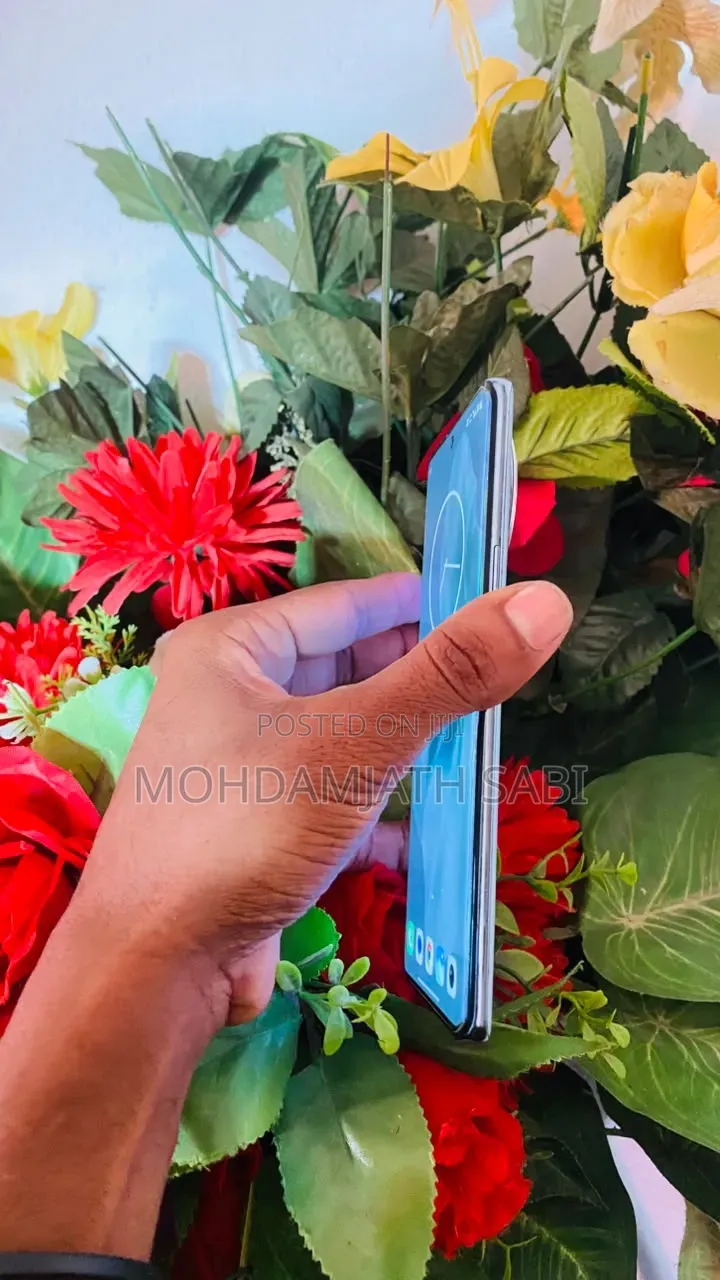 Vivo V30e 128 GB Blue