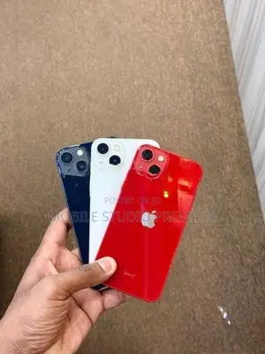 Apple iPhone 13 (Used)