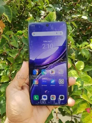 Vivo V50e (8GB/256GB) (Used)