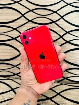 Apple iPhone 11 128GB Red Fullset (Used)