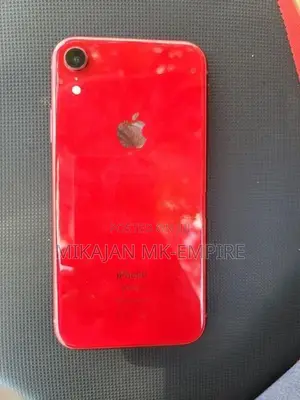 Apple iPhone XR (Used)