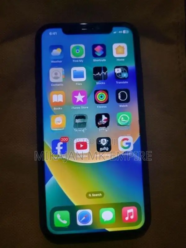 Apple iPhone XR (Used)