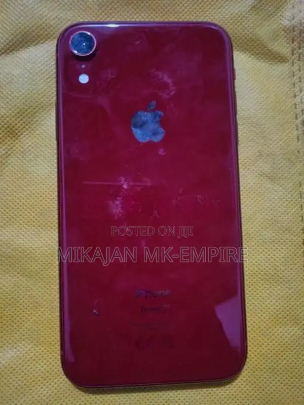 Apple iPhone XR (Used)