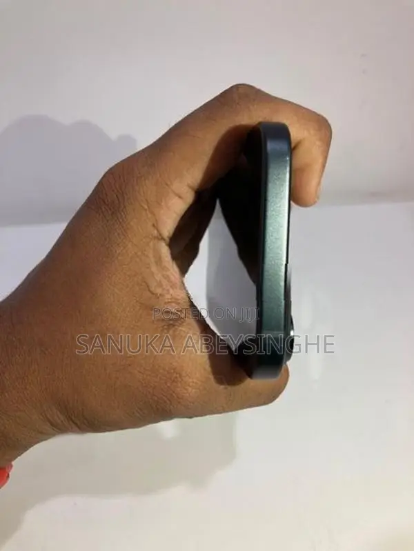Apple iPhone 15 (Used)