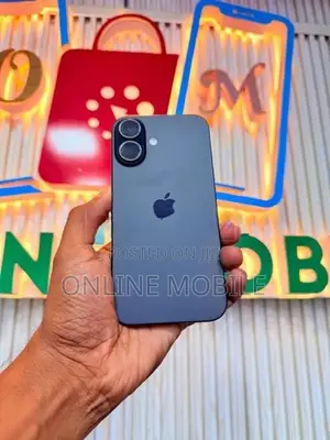 Apple iPhone 16 (Used)