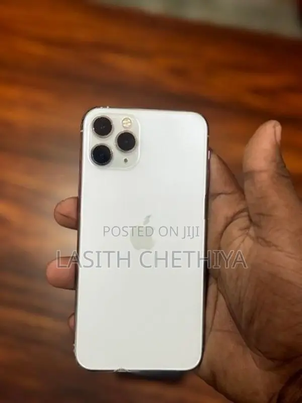 Apple iPhone 11 Pro 256GB (Used)