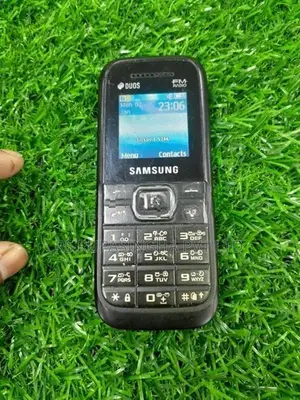 Samsung B110 Button Phone (Used)