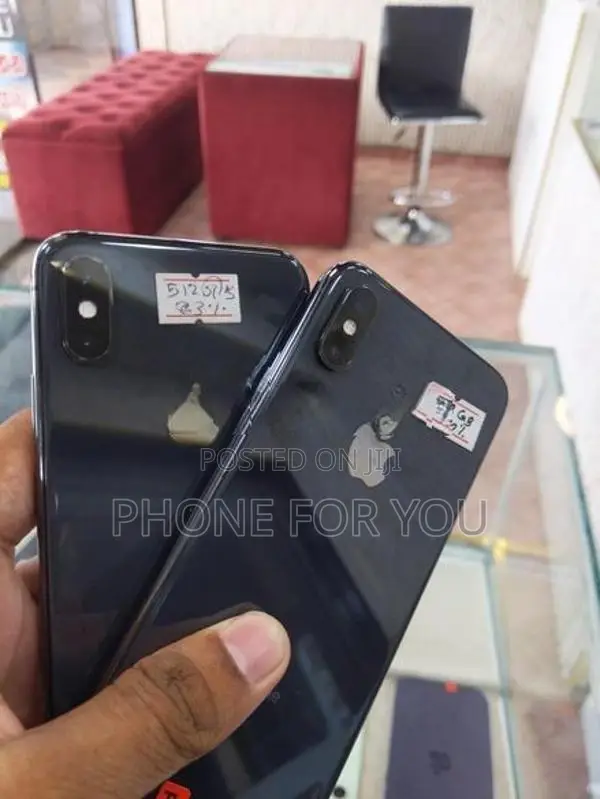 Apple iPhone XS (Used)