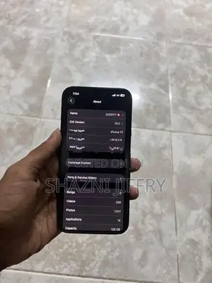 Apple iPhone 13 (Used)