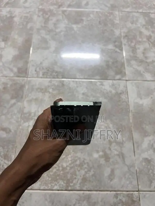 Apple iPhone 13 (Used)