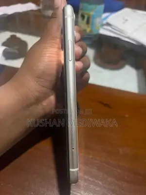 Apple iPhone 11 (Used)