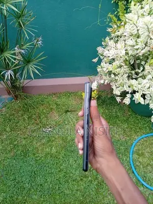 Google Pixel 6 (Used)