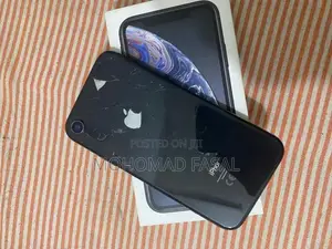 Apple iPhone XR (Used)
