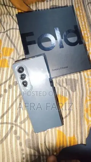 Samsung Z Fold 4 (Used)