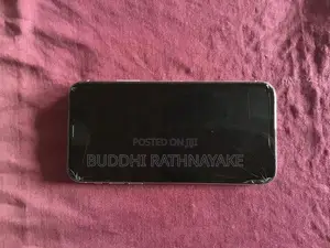 Apple iPhone XS (Used)
