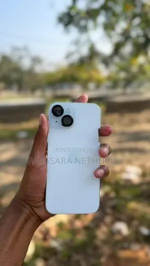 Apple iPhone 15 (Used)