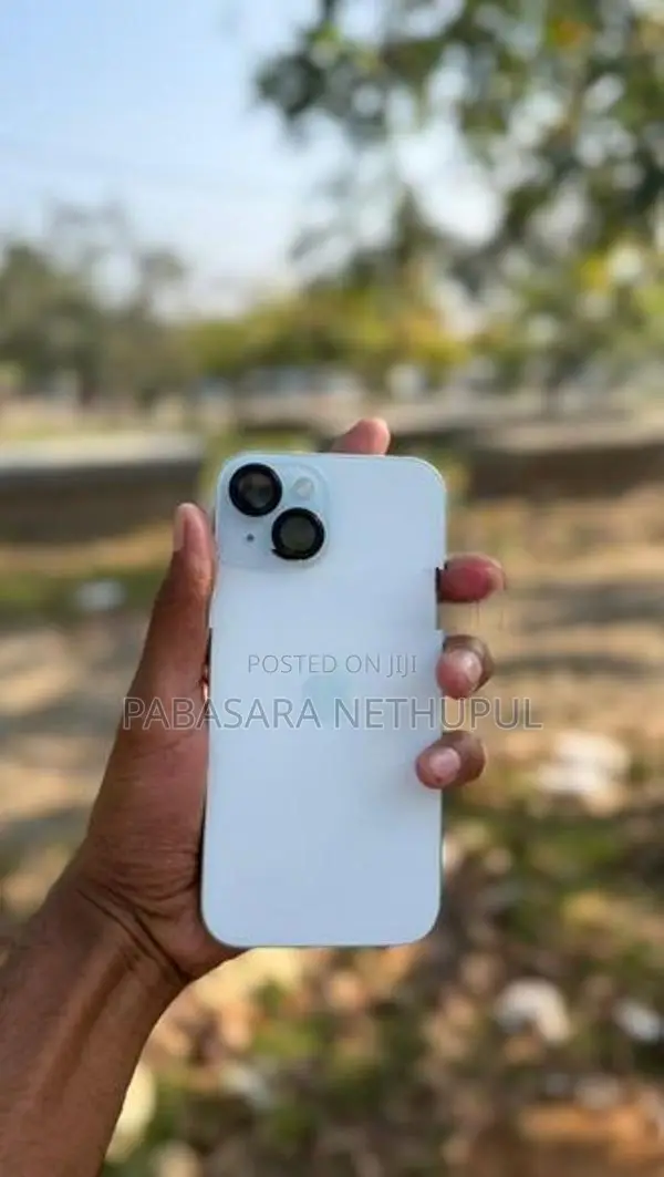 Apple iPhone 15 (Used)