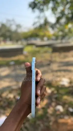 Apple iPhone 15 (Used)