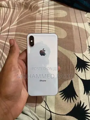 Apple iPhone XS (Used)