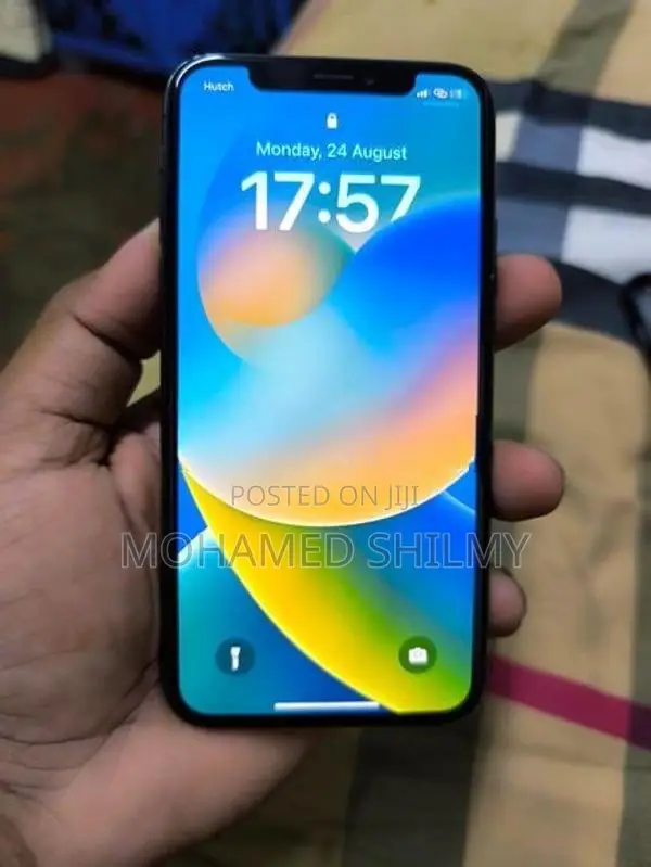 Apple iPhone X (Used)