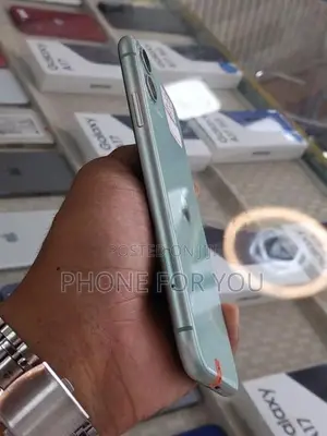 Apple iPhone 11 (Used)