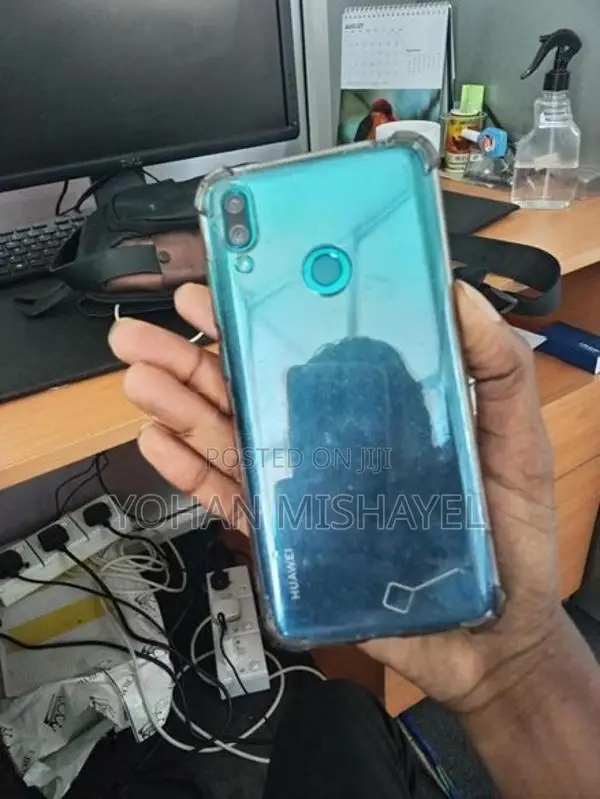 Huawei Y7a (Used)