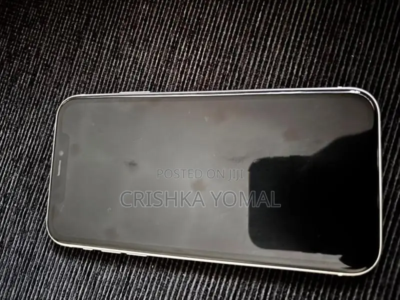 Apple iPhone 11 (Used)