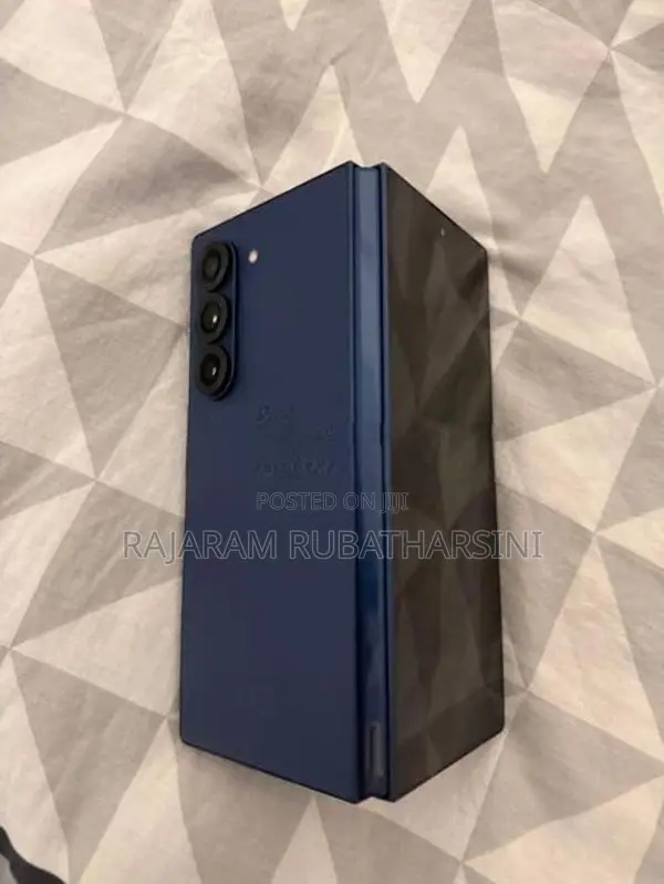 Samsung Galaxy Z Fold 6 12/256gb (Used)