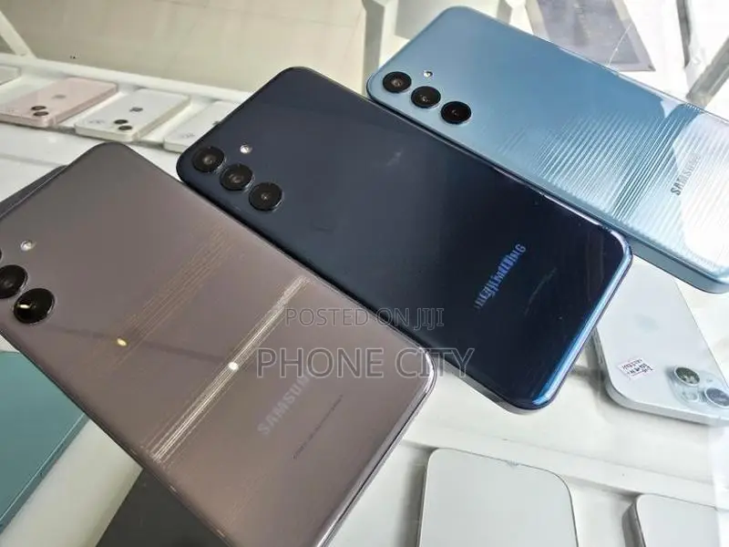 Samsung Galaxy M15 5G 128GB 6GB 6000mAh (Used)