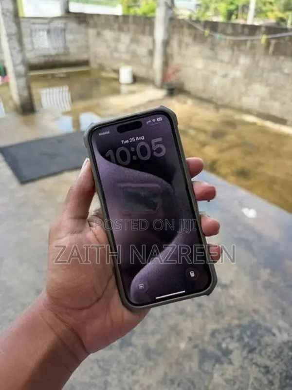 Apple iPhone 15 Pro (Used)