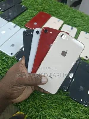 Apple iPhone 8 64GB (Used)