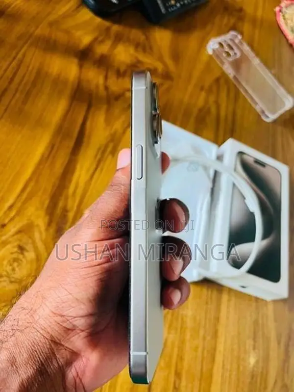 Apple iPhone 15 Pro Max (Used)