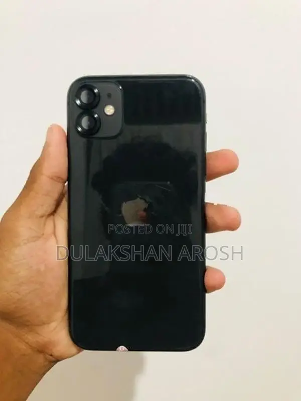 Apple iPhone 11 (Used)