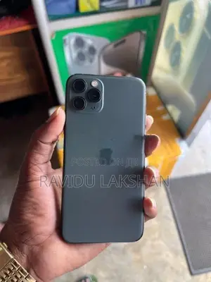 Apple iPhone 11 Pro 256GB (Used)