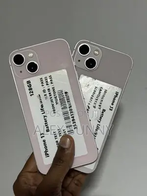 Apple iPhone 13 128GB (Used)