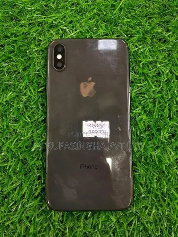 Apple iPhone X (Used)
