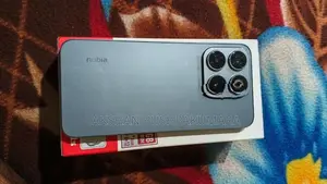 ZTE nubia V70 (Used)