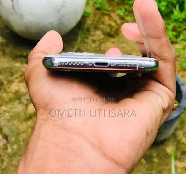 Apple iPhone 11 Pro (Used)