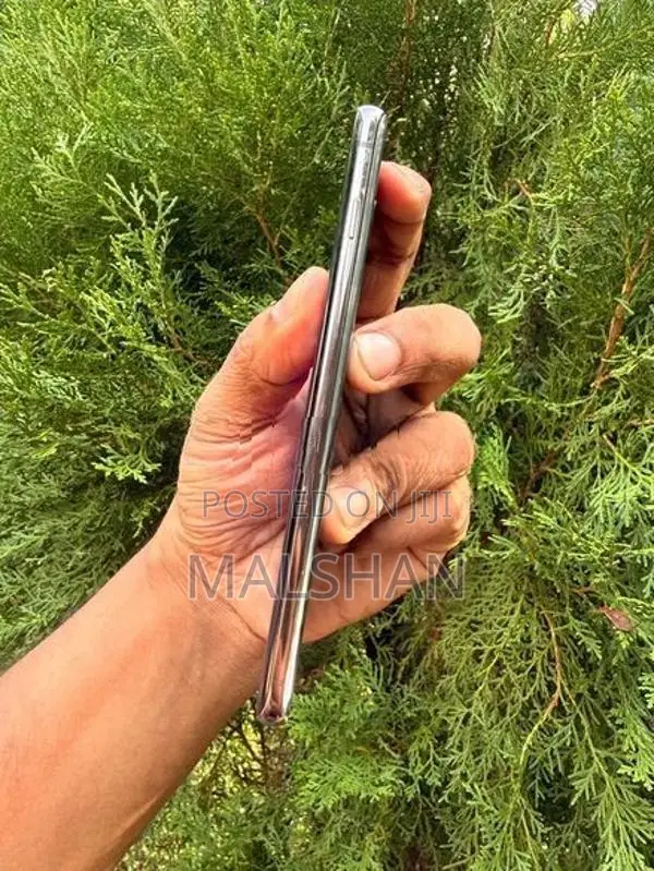 Samsung Galaxy S10 8GB 128GB (Used)