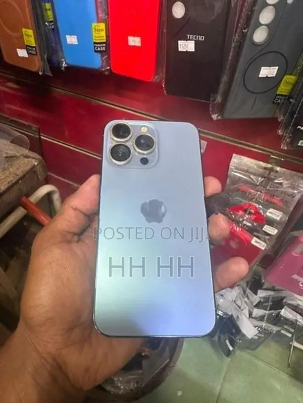Apple iPhone 13 Pro (Used)