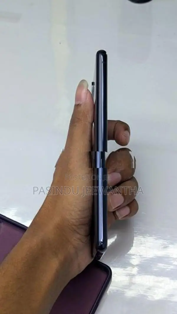 Samsung Galaxy S20FE Fan Edition (Used)