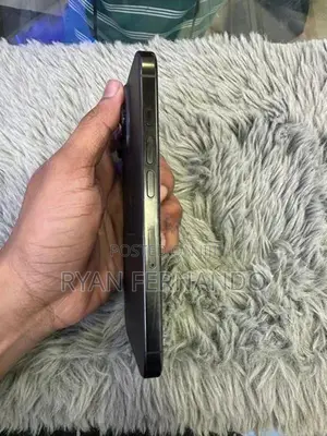 Apple iPhone 16 Pro (Used)