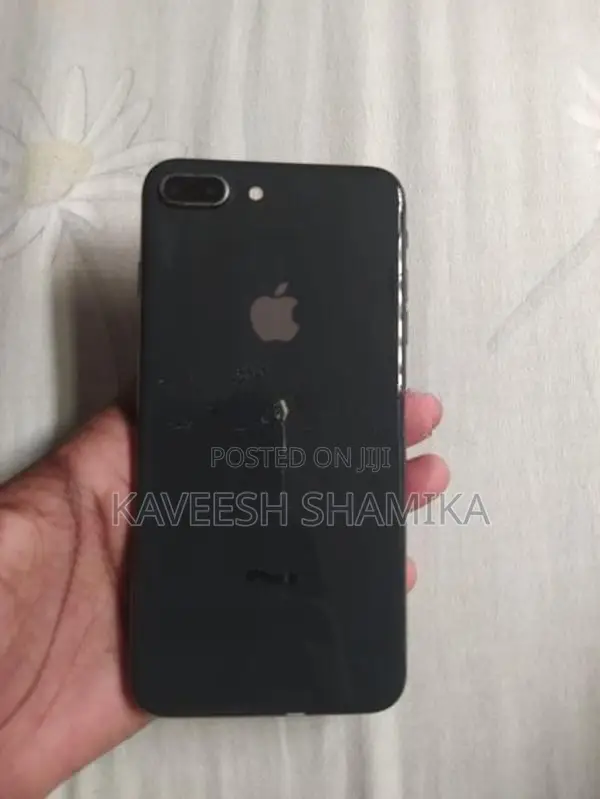 Apple iPhone 8 Plus (Used)