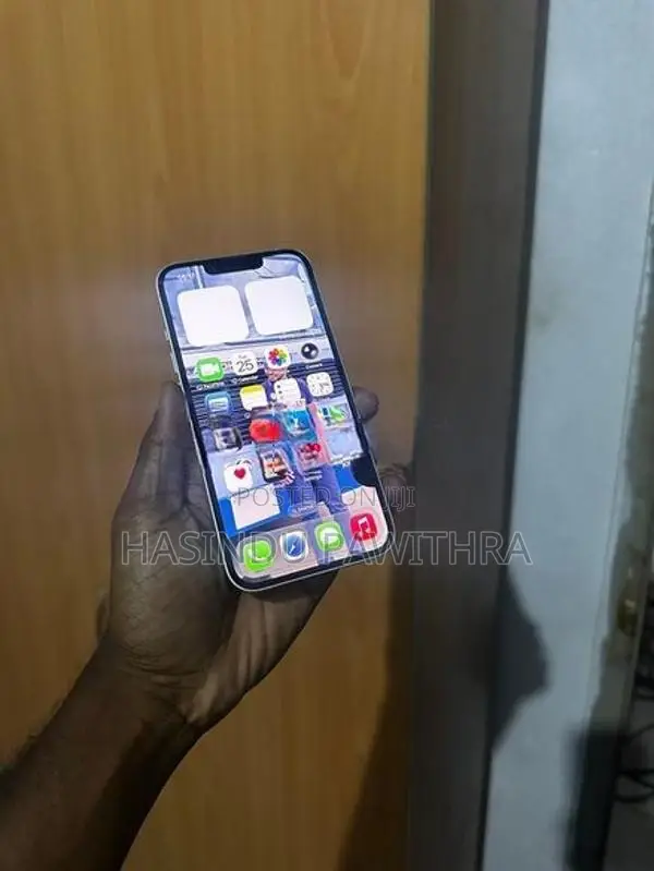 Apple iPhone 13 128gb (Used)