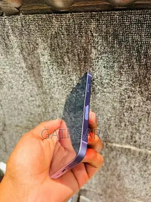 Apple iPhone 12 (Used)