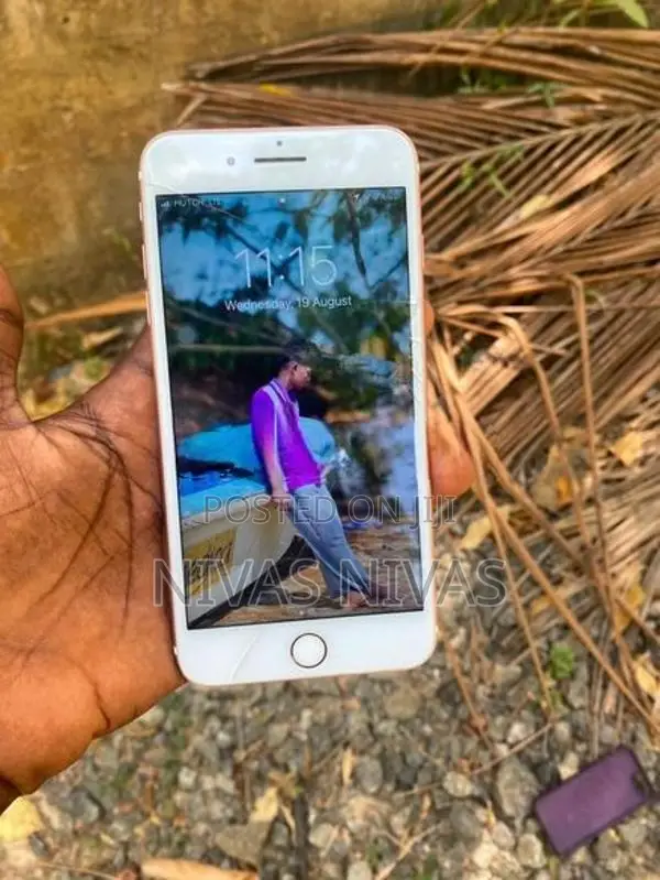 Apple iPhone 7 Plus (Used)