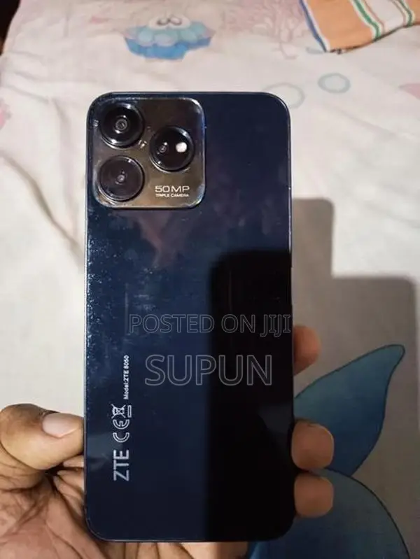 ZTE Blade V50 (Used)