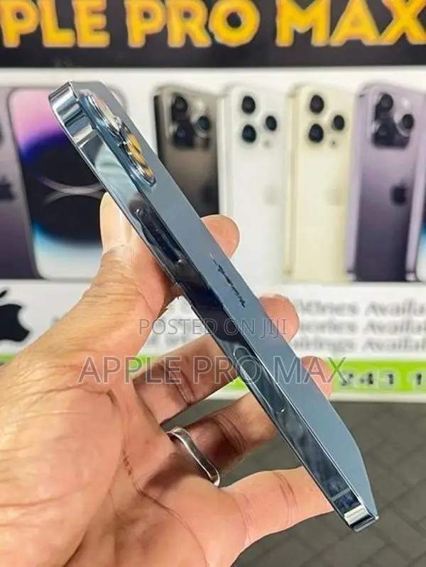Apple iPhone 12 Pro 512GB (Used)