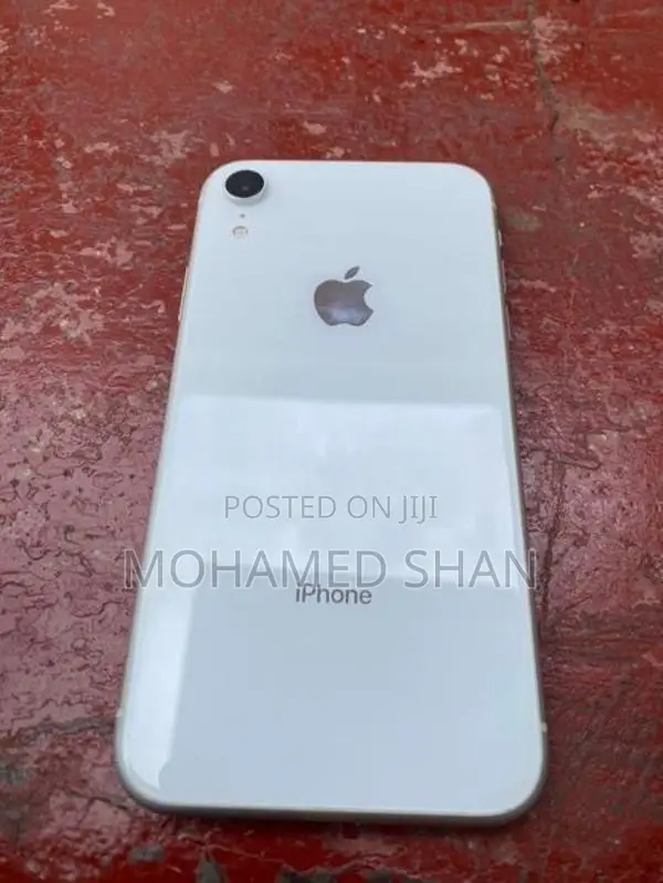 Apple iPhone XR (Used)