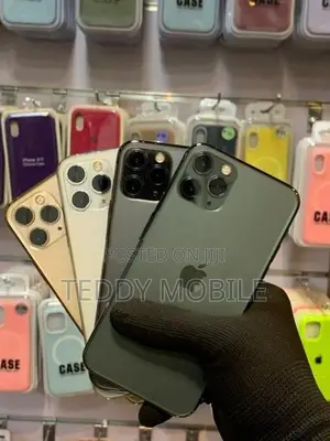 Apple iPhone 11 Pro 256GB (Used)